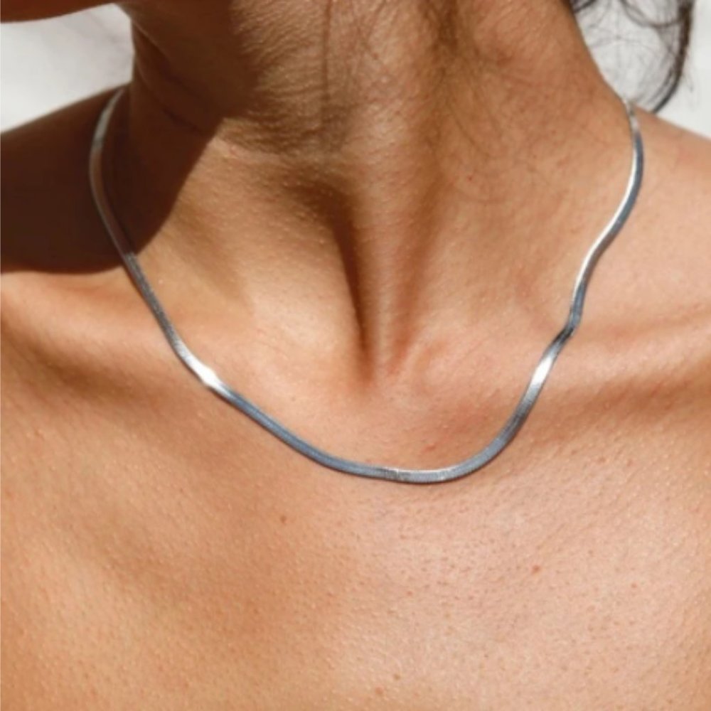 Silver Herringbone chain Necklace